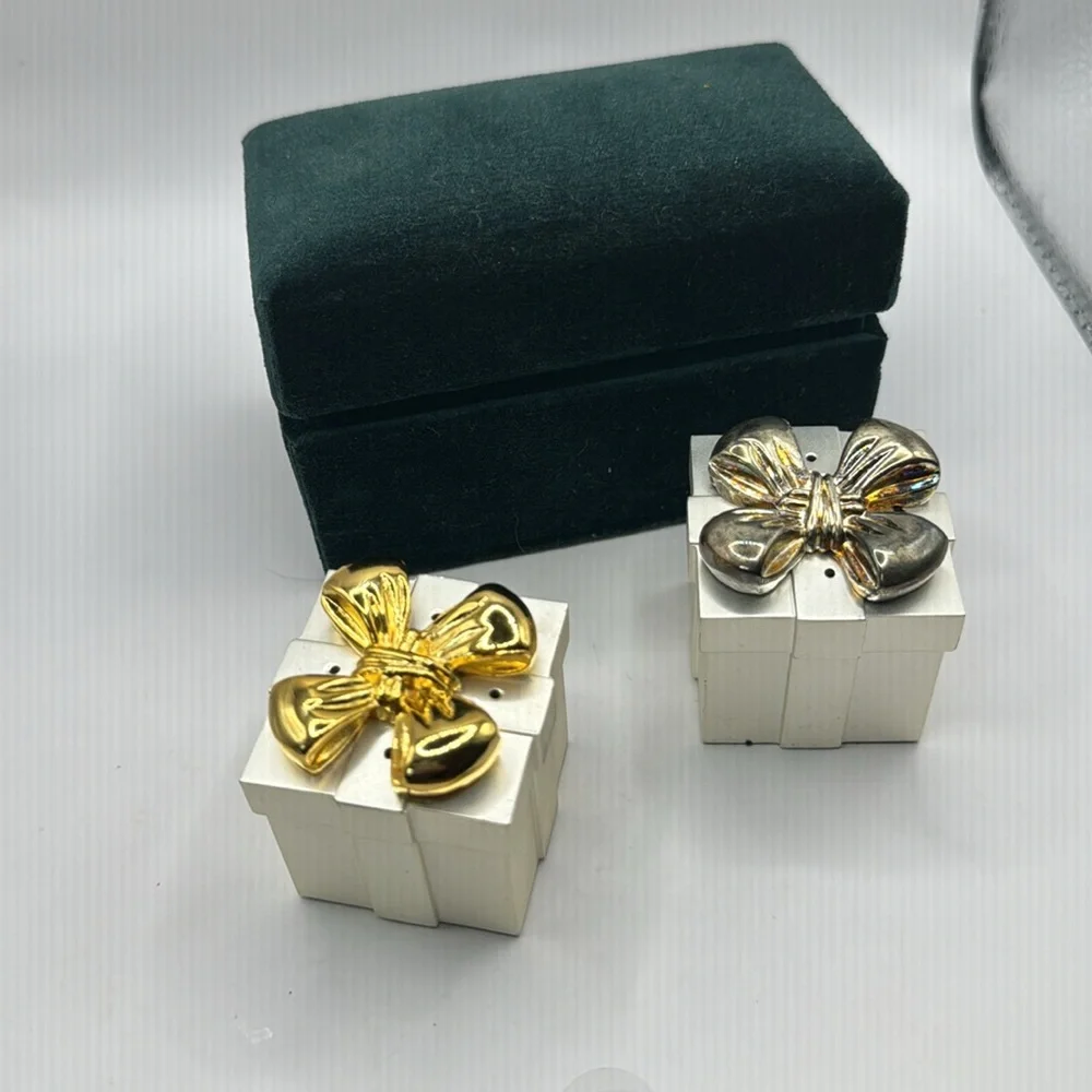Godinger Silverplate Present Gift Box Salt & Pepper Shakers